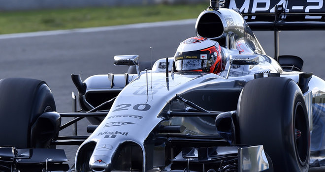 Kevin-Magnussen-McLaren-Jerez_3075453