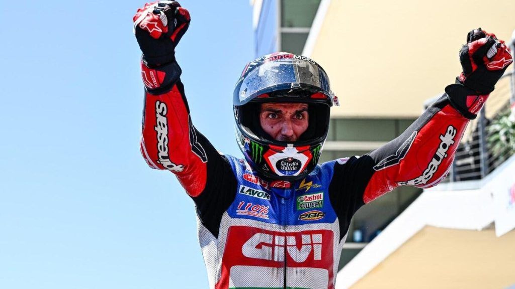 Alex Rins celebrating his win at the Circuit of the Americas.